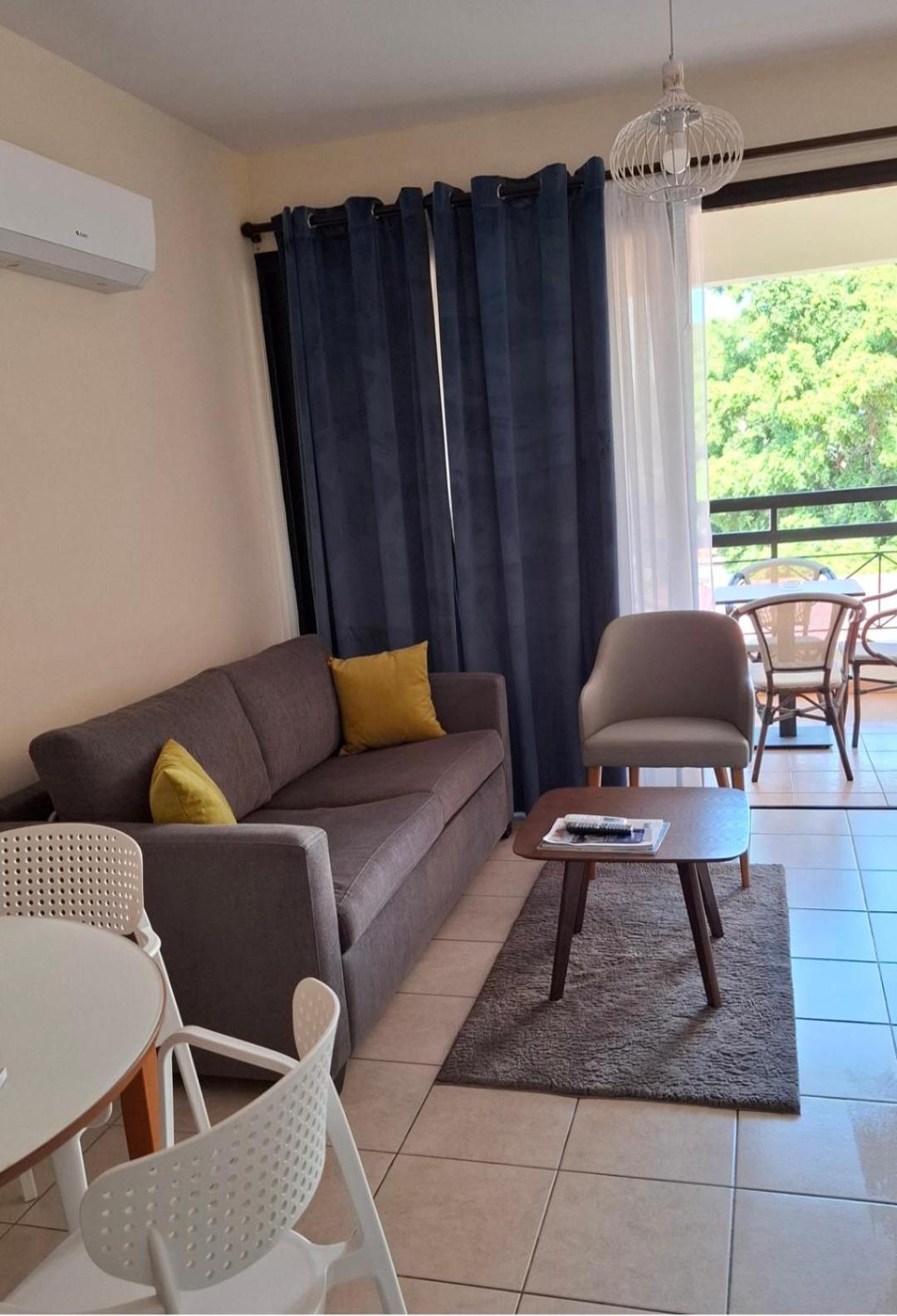 By The Way Apartment 1 Larnaca Exterior photo